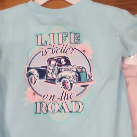 Nike Light Blue Tee and Soft Pink Shorts Set - Picture 4 of 4